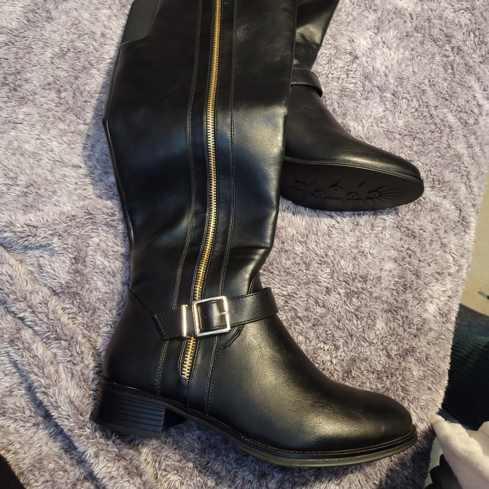 Women's boots